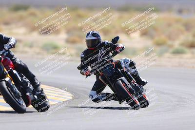 media/Sep-25-2023-Moto Forza (Mon) [[81ffa65e0a]]/B-C Group/Session 3 (Turn 16)/